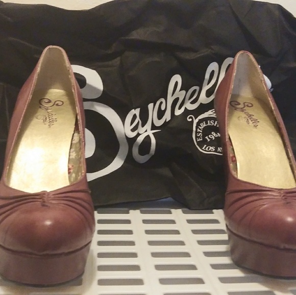 Seychelles Mauve Leather Platform Pumps - Picture 4 of 6